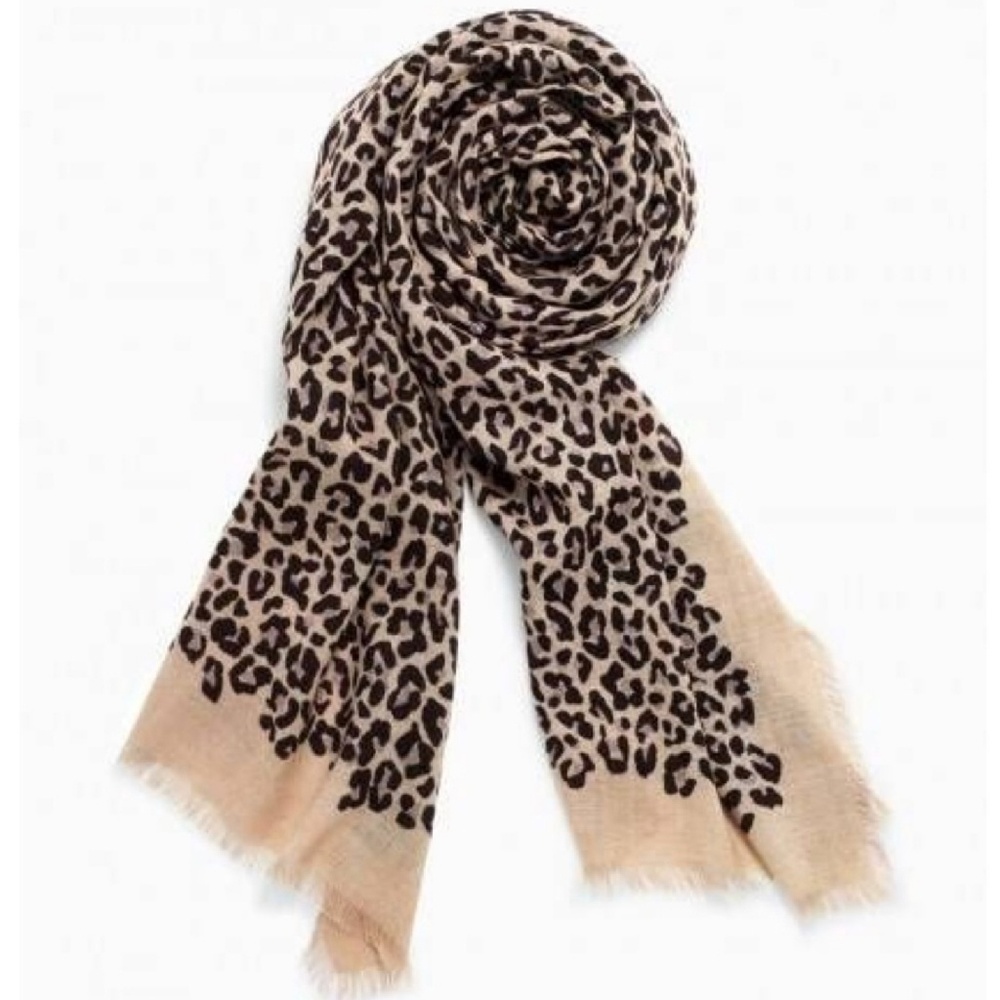 Stella & dot leopard print scarf